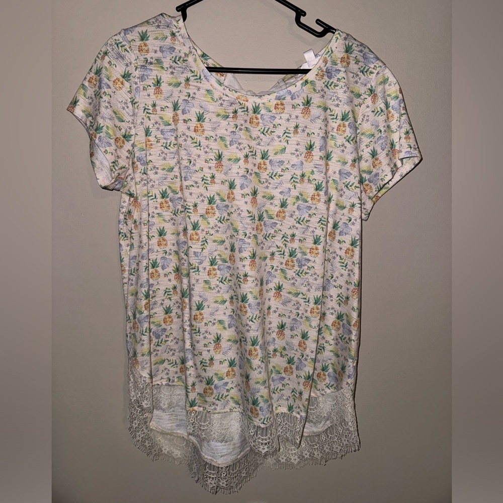 Lauren Conrad lace bottom keyhole back ribbon tie top size XL